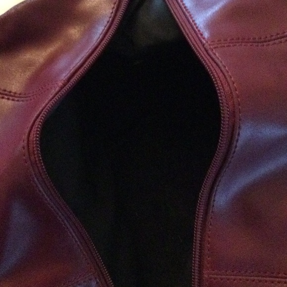 Italian leather purse in original packing bag. - Picture 6 of 7